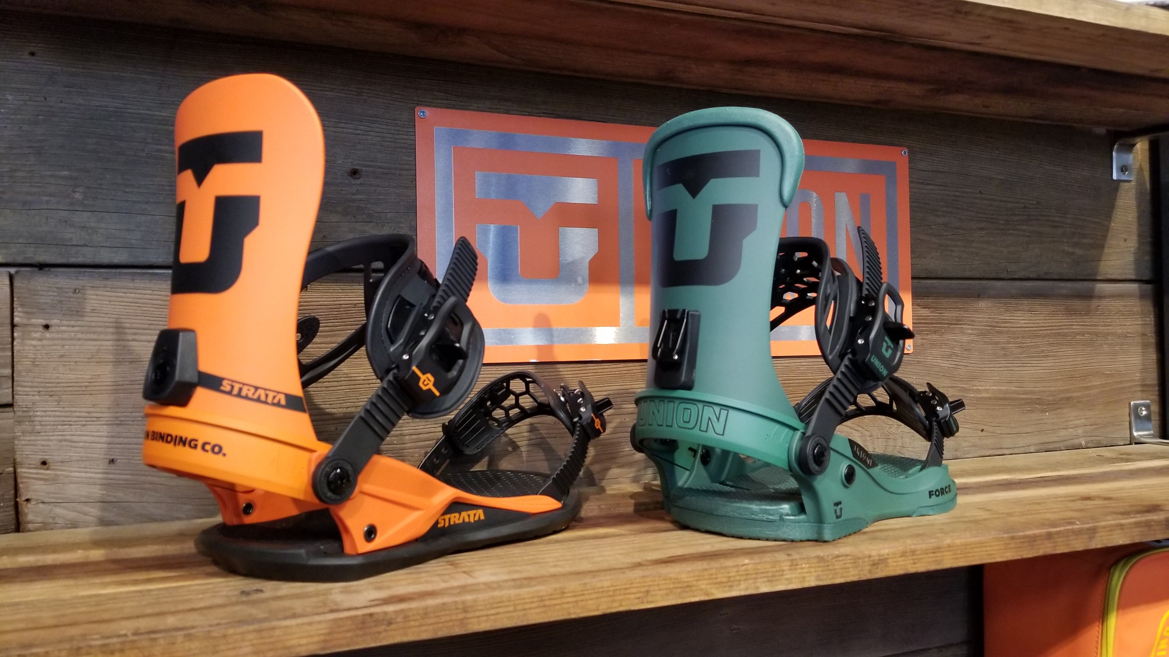 New 2021 Union Snowboard Bindings Strata and Force