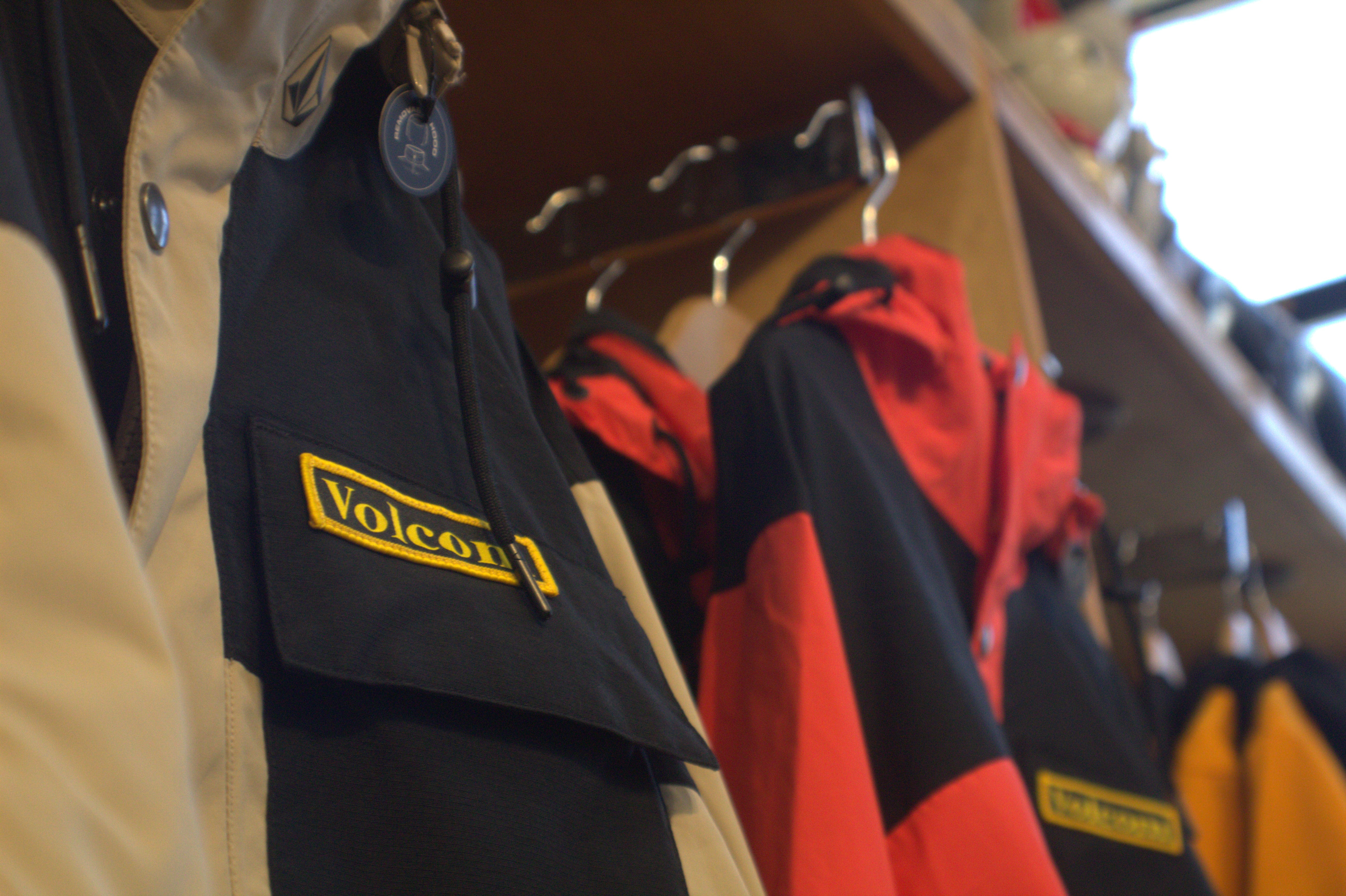 Mens Snowboard Jackets