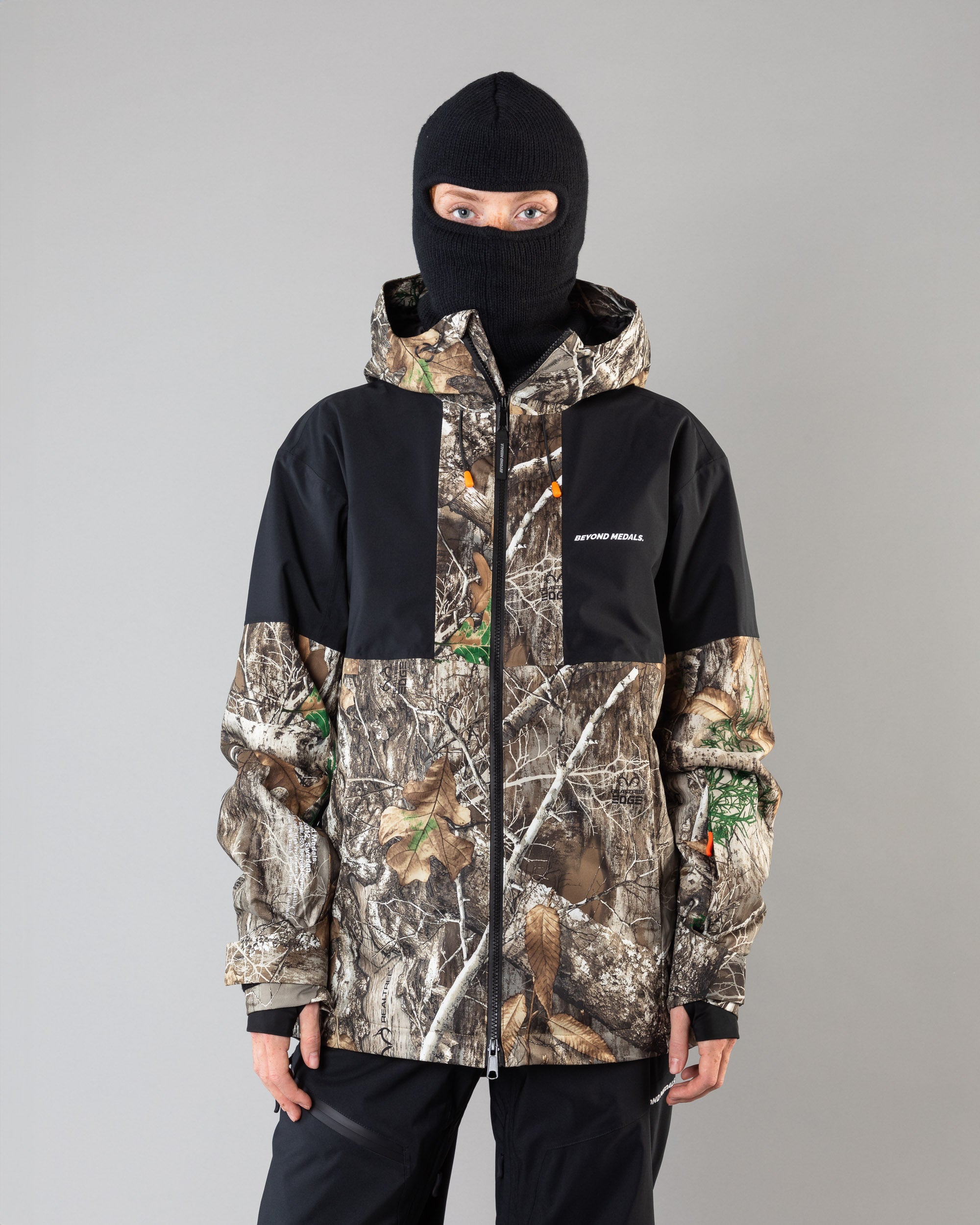 Beyond Medals Full Zip Jacket Real Tree XLarge