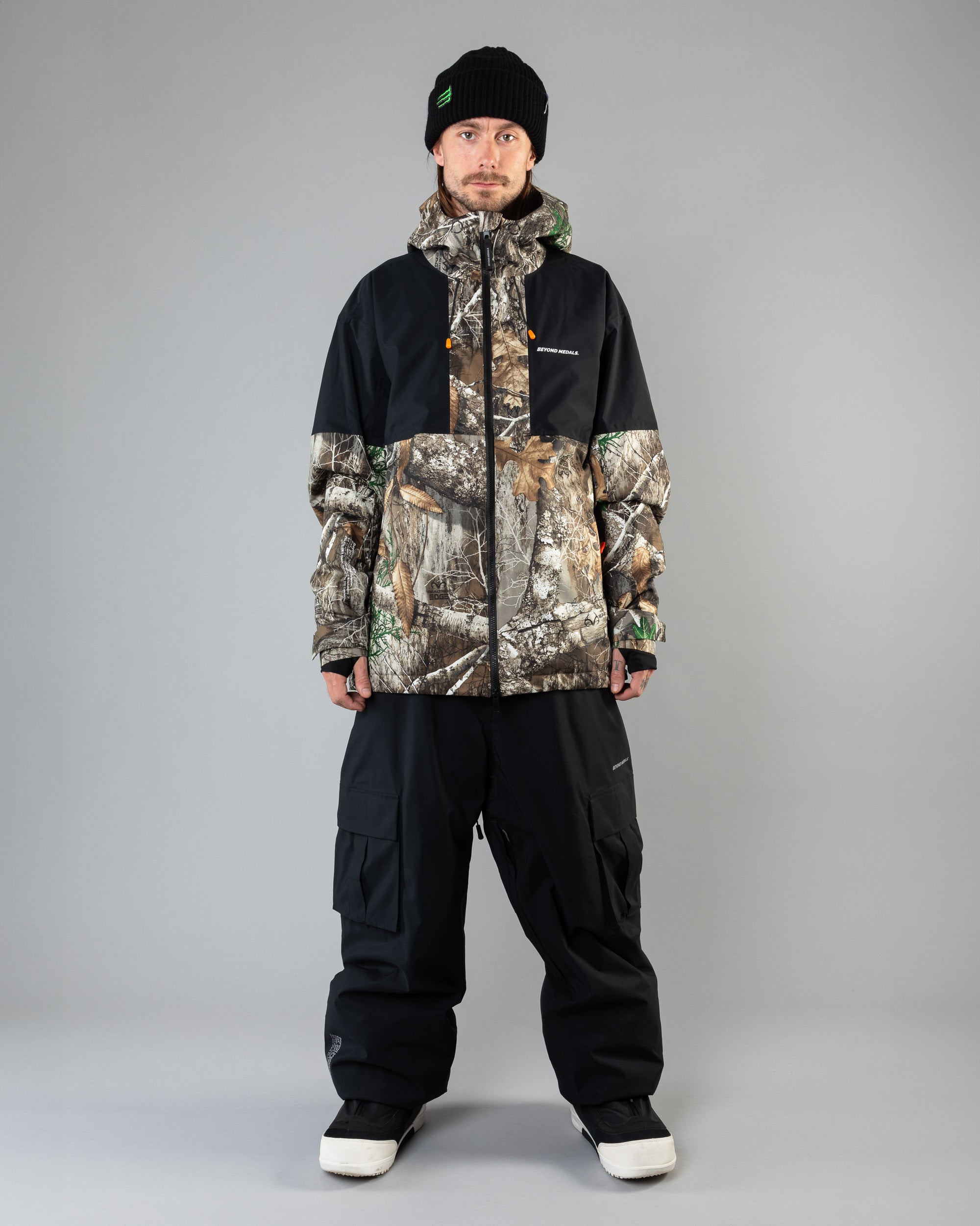 Beyond Medals Full Zip Jacket (Real Tree) – Milo Snow and Skate