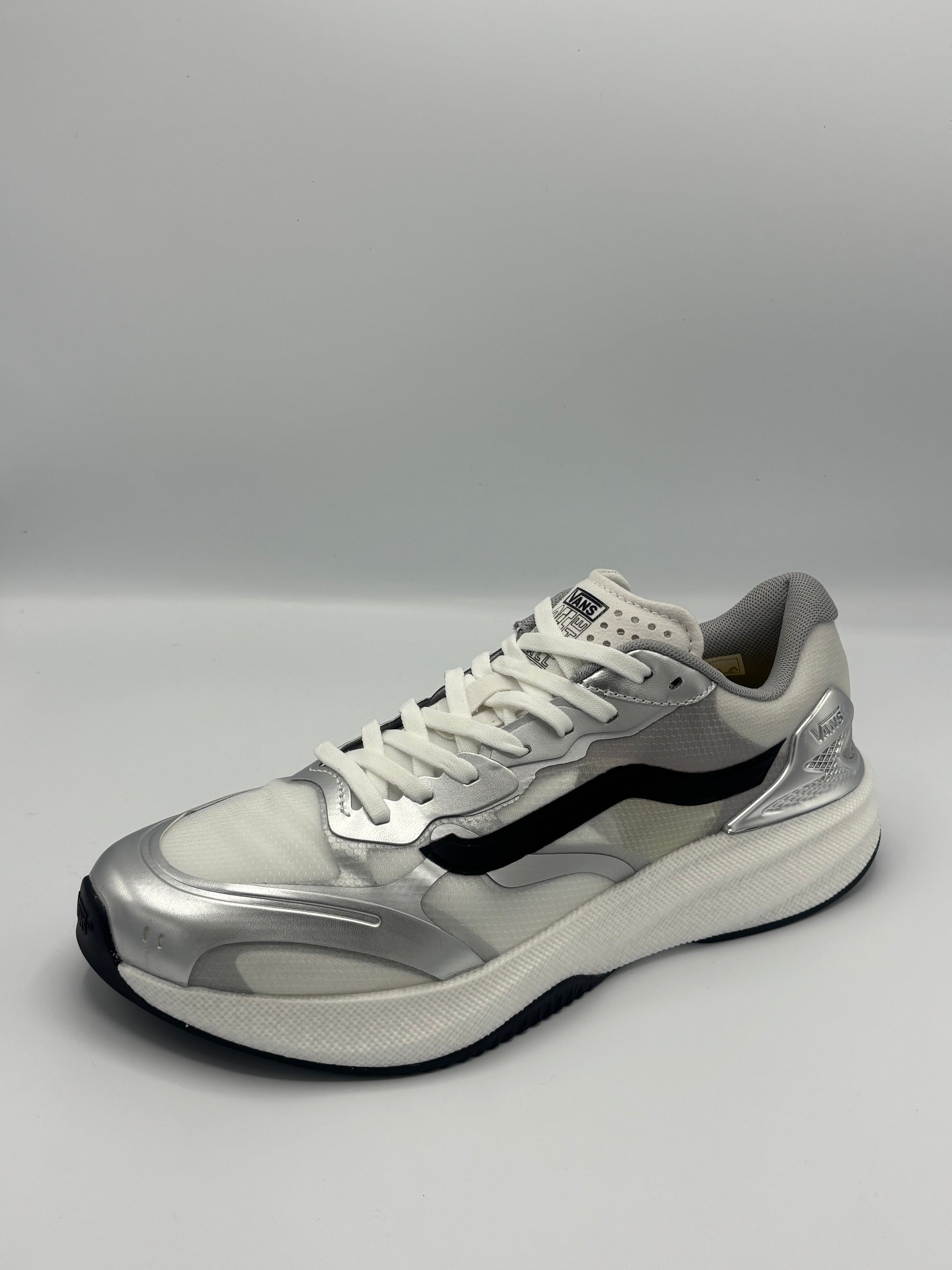 Vans Premium Ave Rapid LX (Silver / White) – Milo Snow and Skate