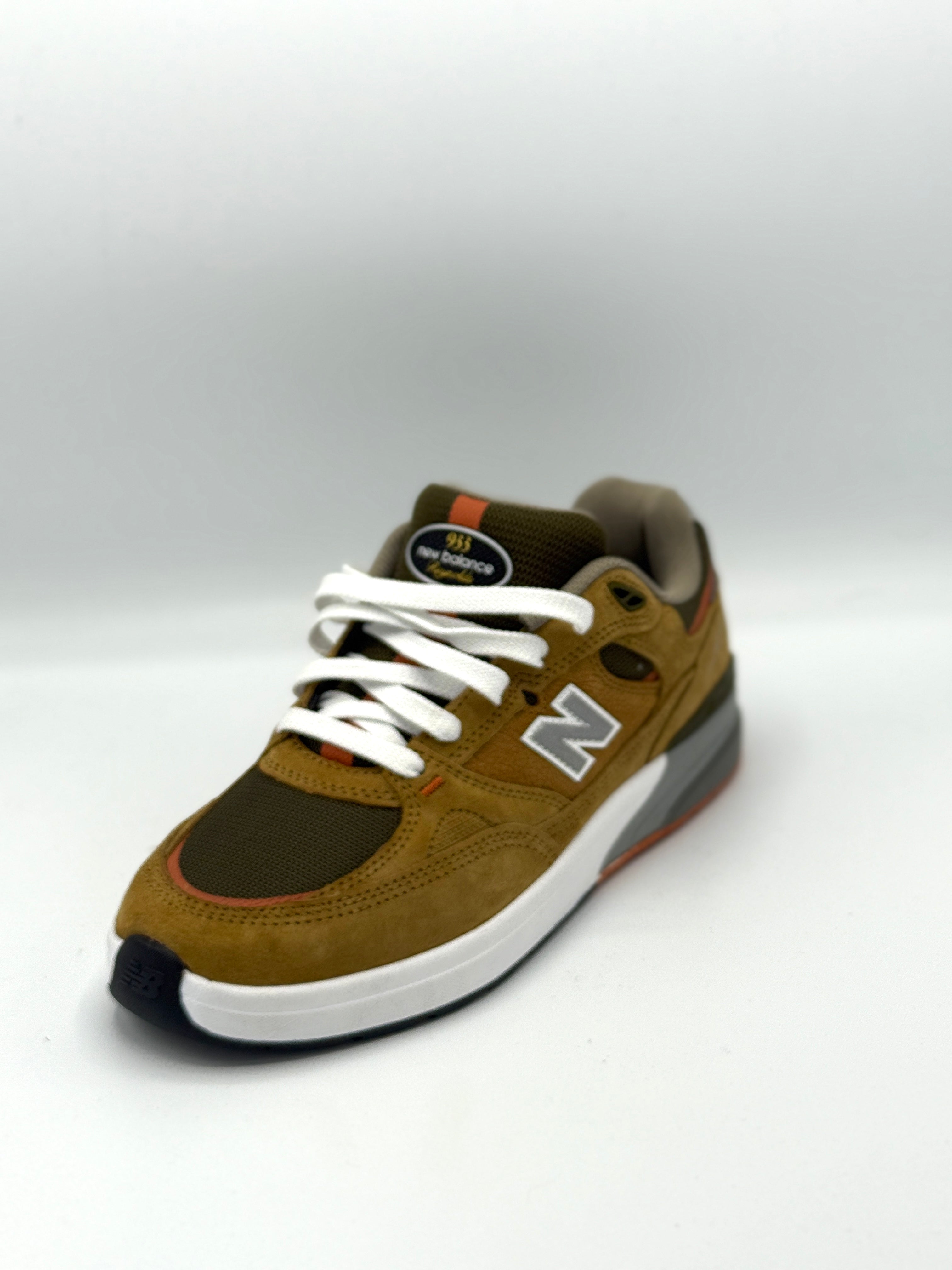 New Balance Numeric Andrew Reynolds 933 (Camel/Brown) – Milo Snow
