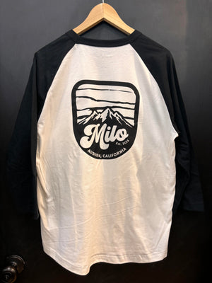 Milo Mountain Crest Raglan (Black/White)