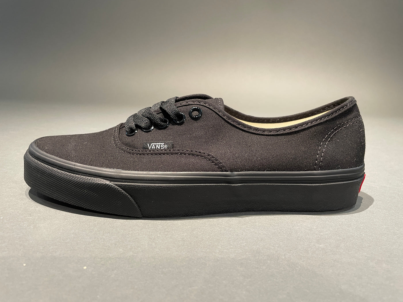 Cheap Mens black Vans Authentic Sneaker | Soletrader Outlet