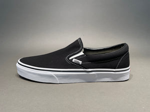 Vans Classic Slip On (Black)