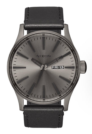 Nixon Sentry Leather
